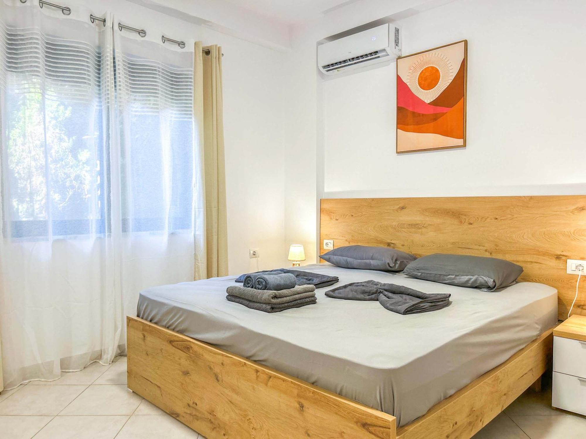 Mali I Robit 857 Apartament Golem (Tirana)