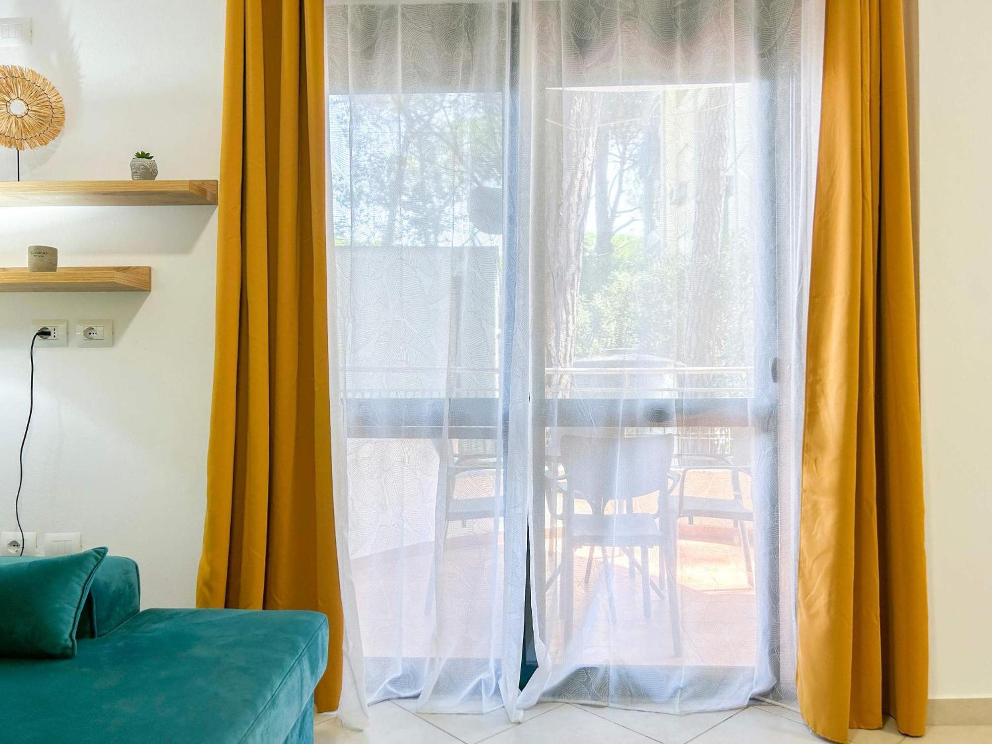 Mali I Robit 857 Apartament